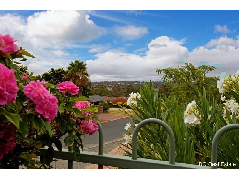 18 Parkland Close, Edgewater WA 6027