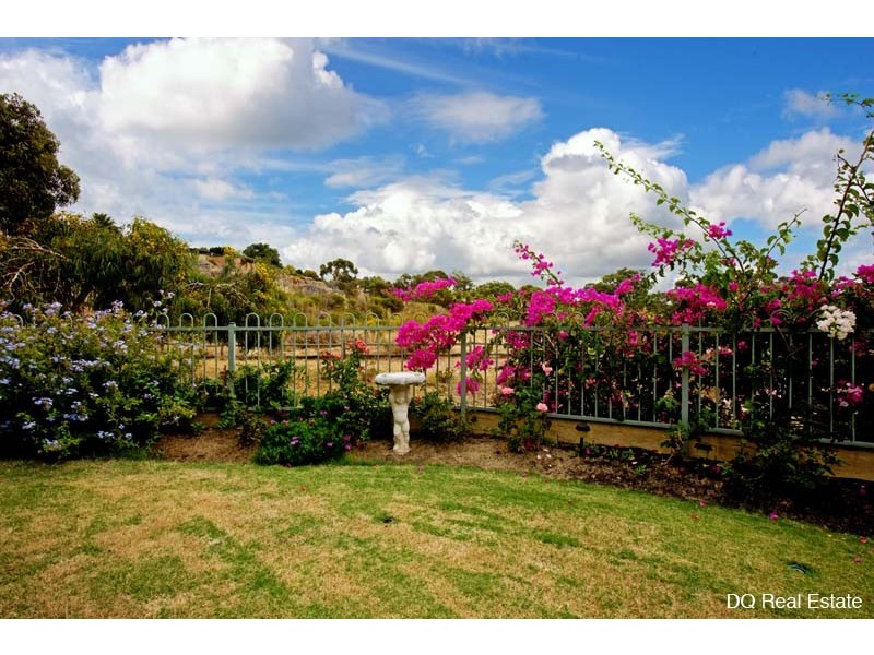 18 Parkland Close, Edgewater WA 6027