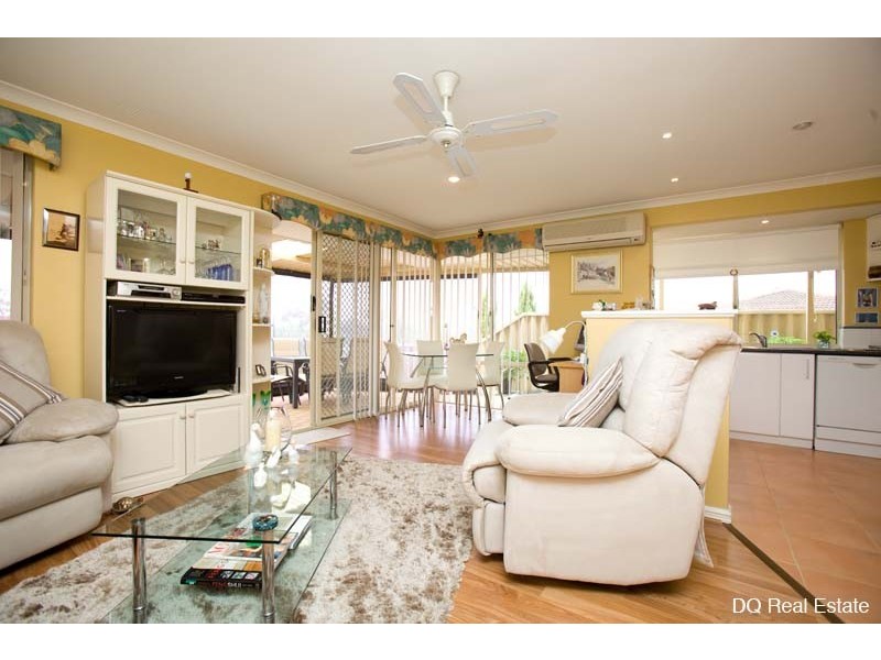 18 Parkland Close, Edgewater WA 6027