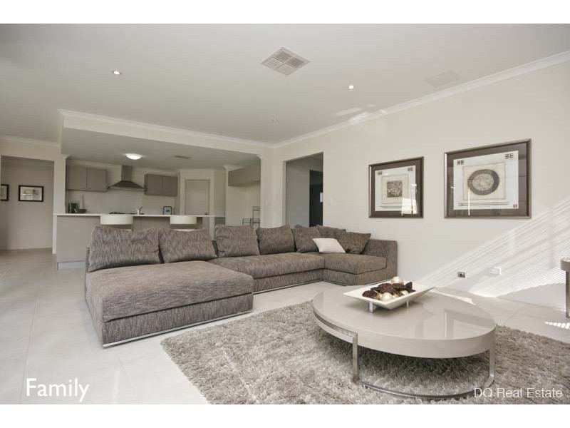 25 Tibicen Road, Tapping WA 6065