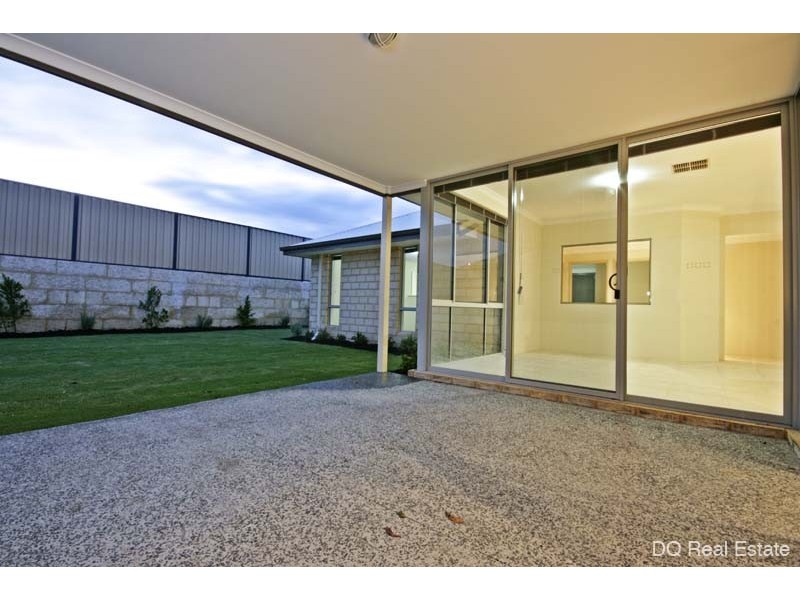 25 Tibicen Road, Tapping WA 6065