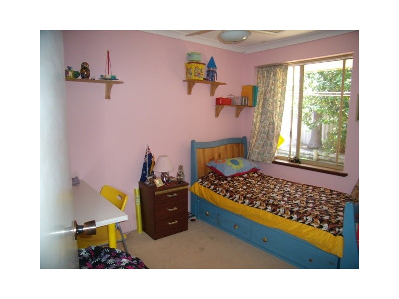 39 Chichester Drive, Woodvale WA 6026