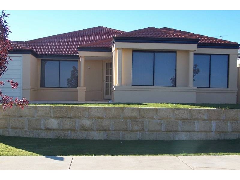 69 Wyatt Road, Hocking WA 6065