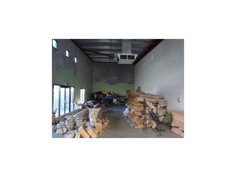 1/6 Uppill Place, Wangara WA 6065