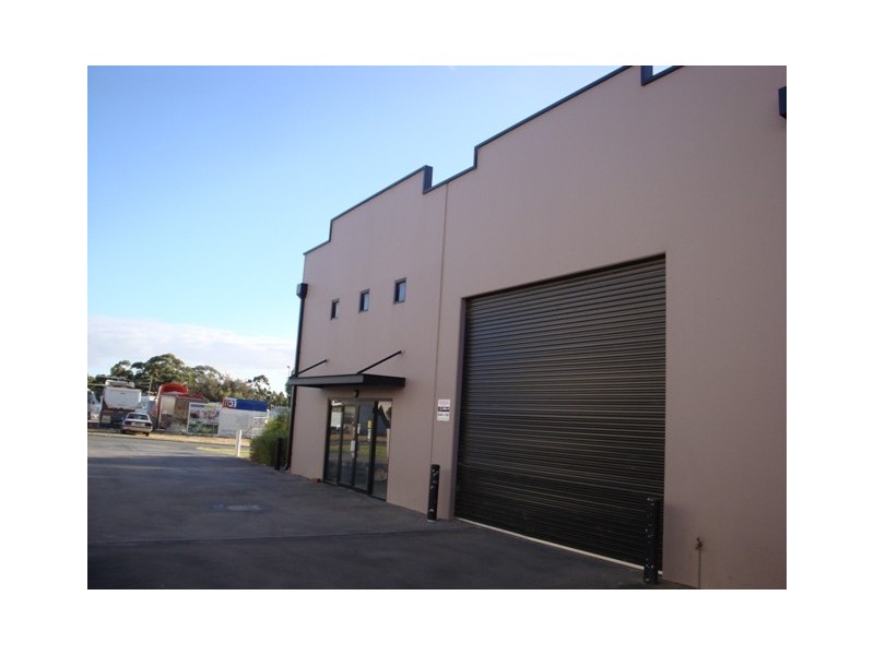 1/6 Uppill Place, Wangara WA 6065