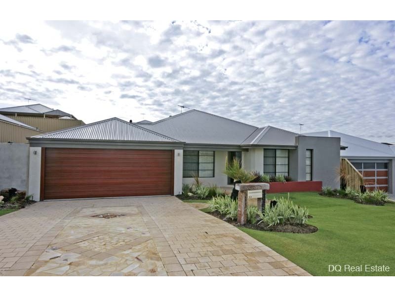 123 Waldburg Drive, Tapping WA 6065