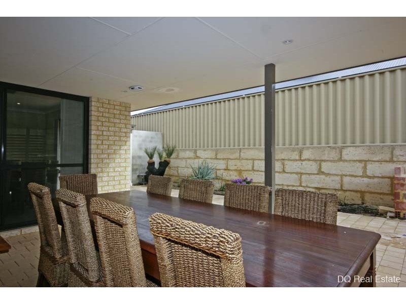 123 Waldburg Drive, Tapping WA 6065