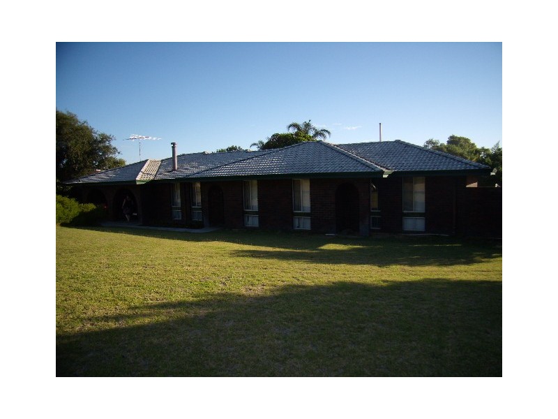 20 Topeka Place, Wanneroo WA 6065