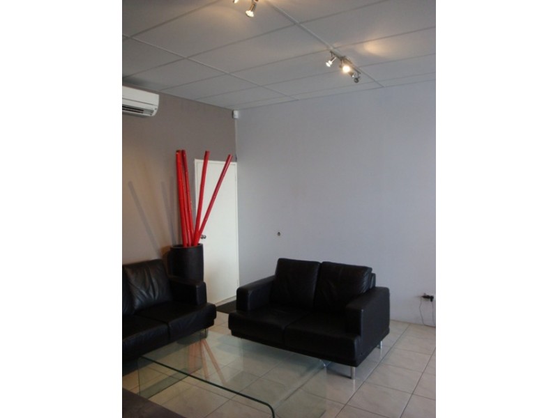 7 Whyalla Court, Bibra Lake WA 6163