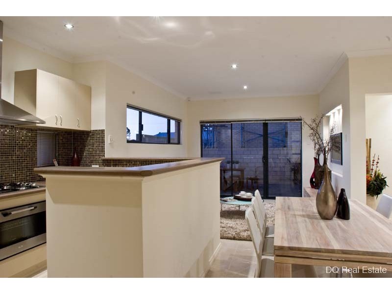 9 Verdello Way, Pearsall WA 6065