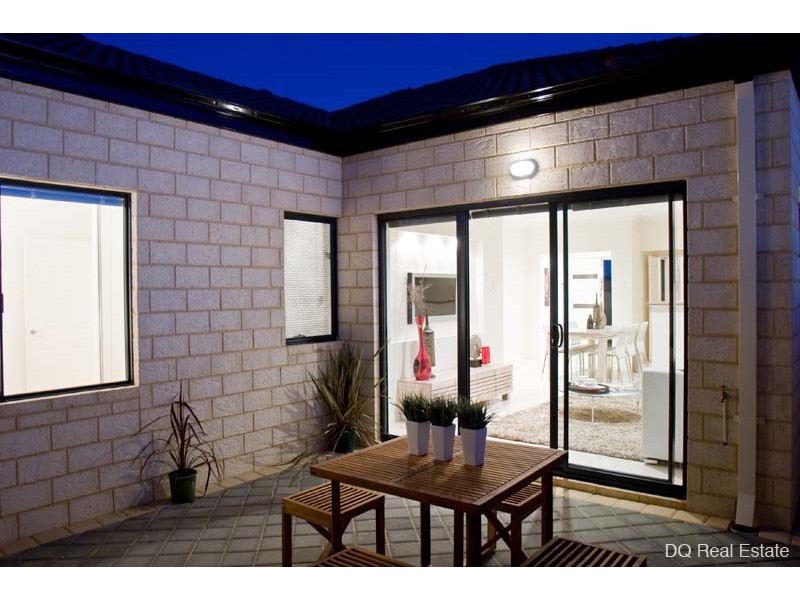 9 Verdello Way, Pearsall WA 6065