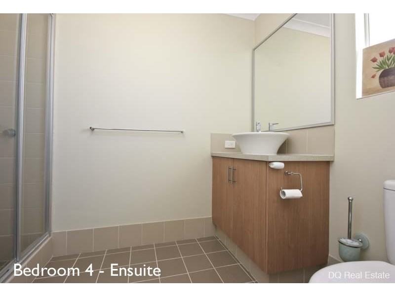 10 Meneguz Drive, Tapping WA 6065