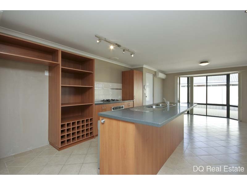 43 Castroreale Blvd, Sinagra WA 6065