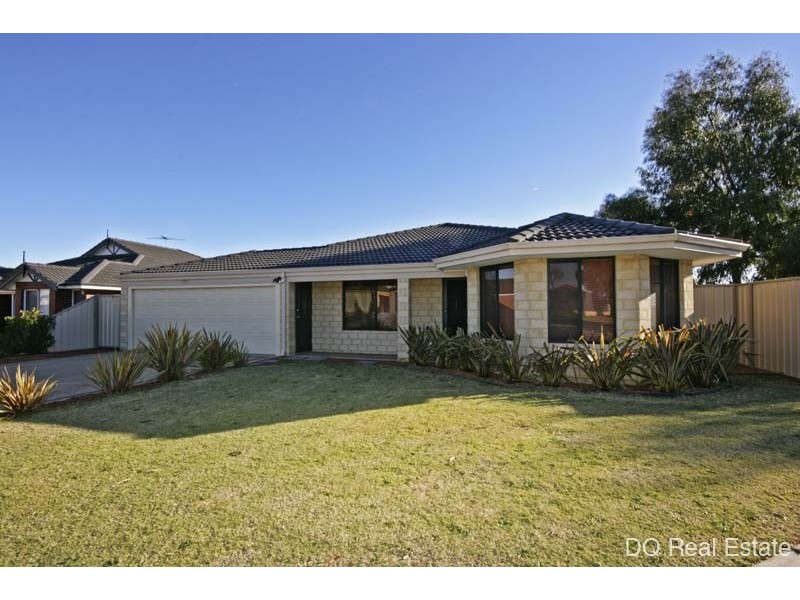 43 Castroreale Blvd, Sinagra WA 6065