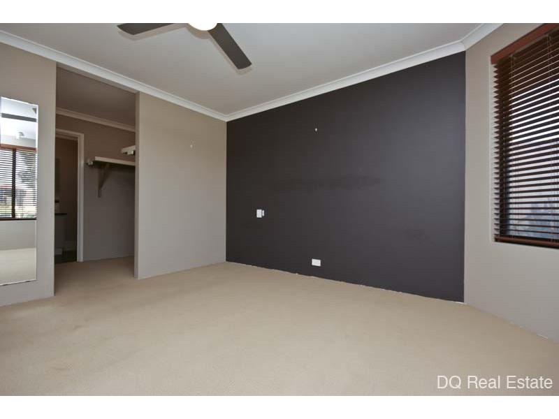 43 Castroreale Blvd, Sinagra WA 6065