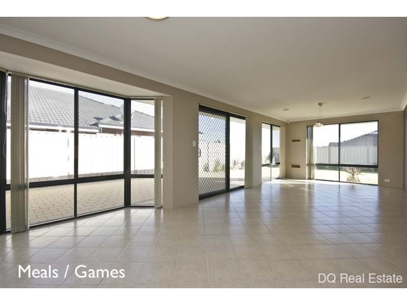 43 Castroreale Blvd, Sinagra WA 6065