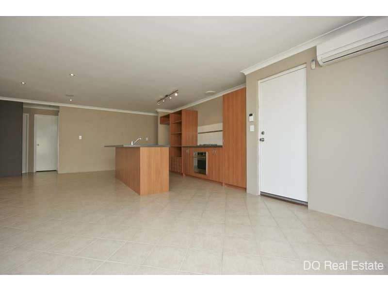 43 Castroreale Blvd, Sinagra WA 6065