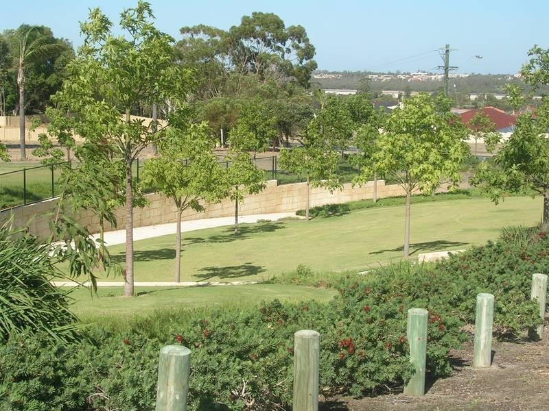 43 Castroreale Blvd, Sinagra WA 6065