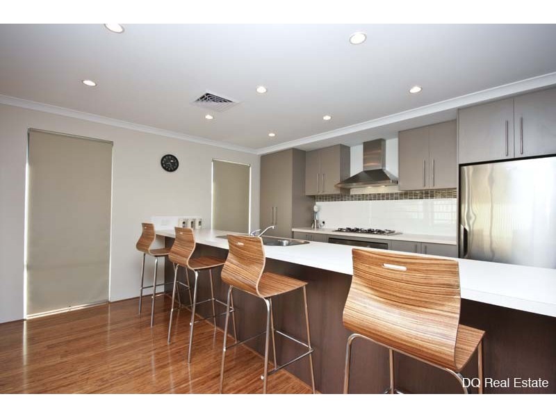 19 Cozens Road, Tapping WA 6065