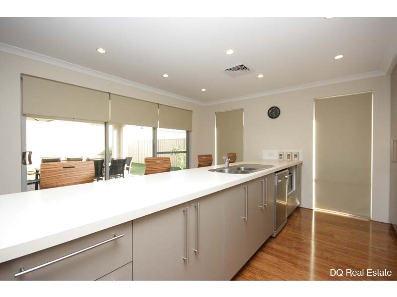 19 Cozens Road, Tapping WA 6065
