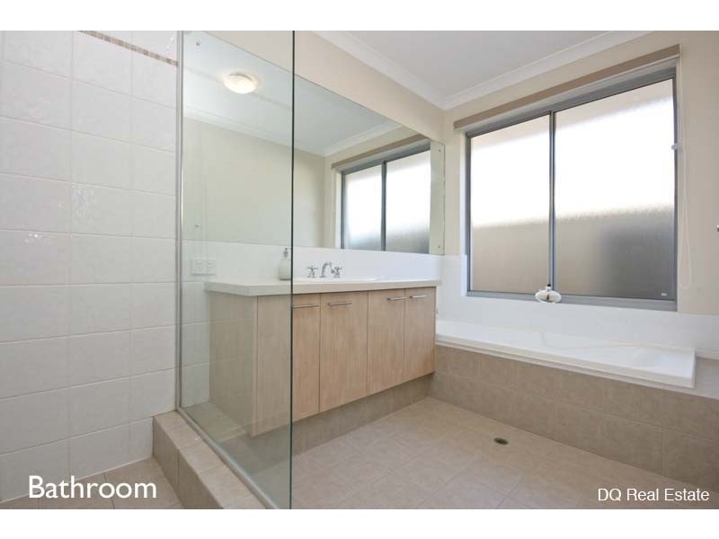 19 Cozens Road, Tapping WA 6065