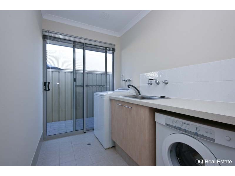 19 Cozens Road, Tapping WA 6065
