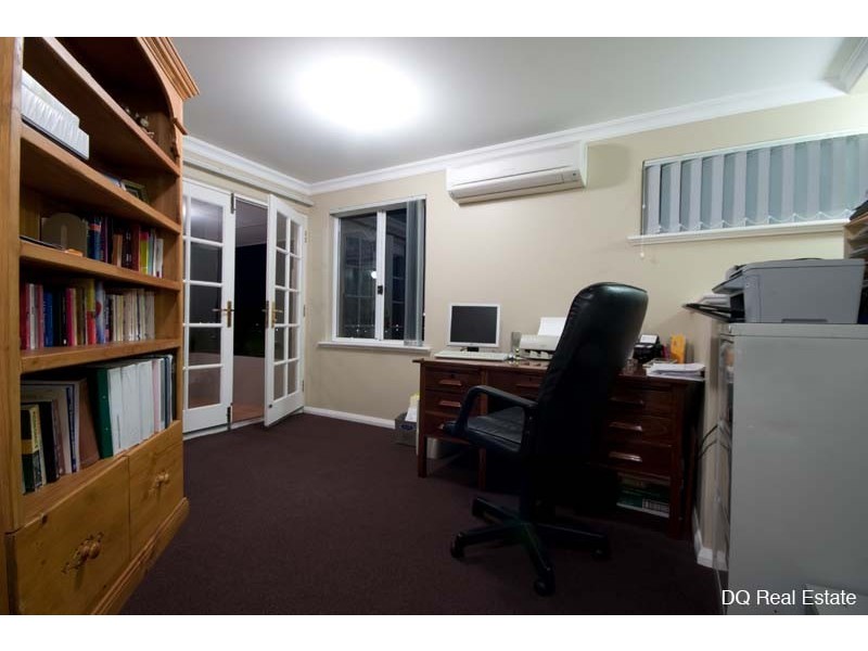 25 Windward Loop, Ocean Reef WA 6027
