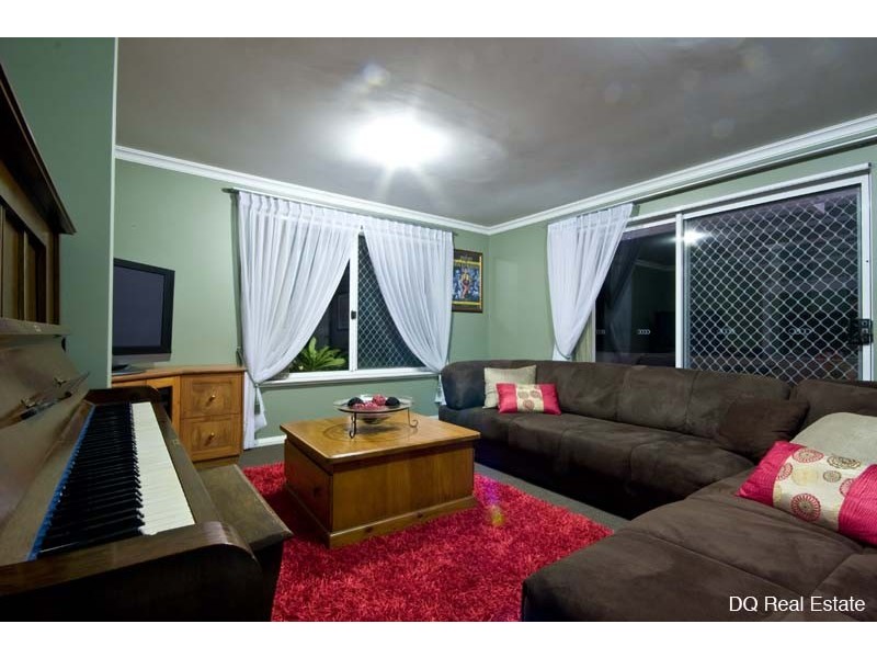 25 Windward Loop, Ocean Reef WA 6027