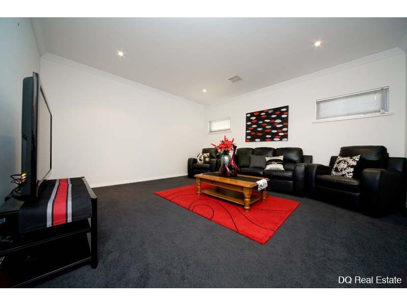 22 Castlebar Way, Darch WA 6065