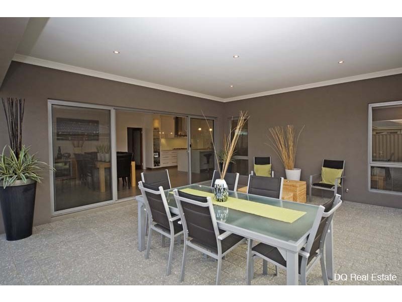 22 Castlebar Way, Darch WA 6065