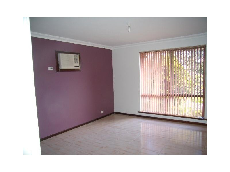 32 Ridgehaven Ramble, Ballajura WA 6066