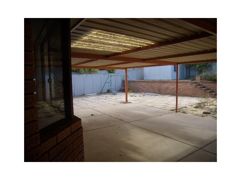 32 Ridgehaven Ramble, Ballajura WA 6066