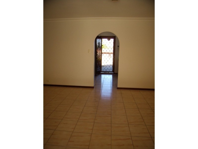 32 Ridgehaven Ramble, Ballajura WA 6066