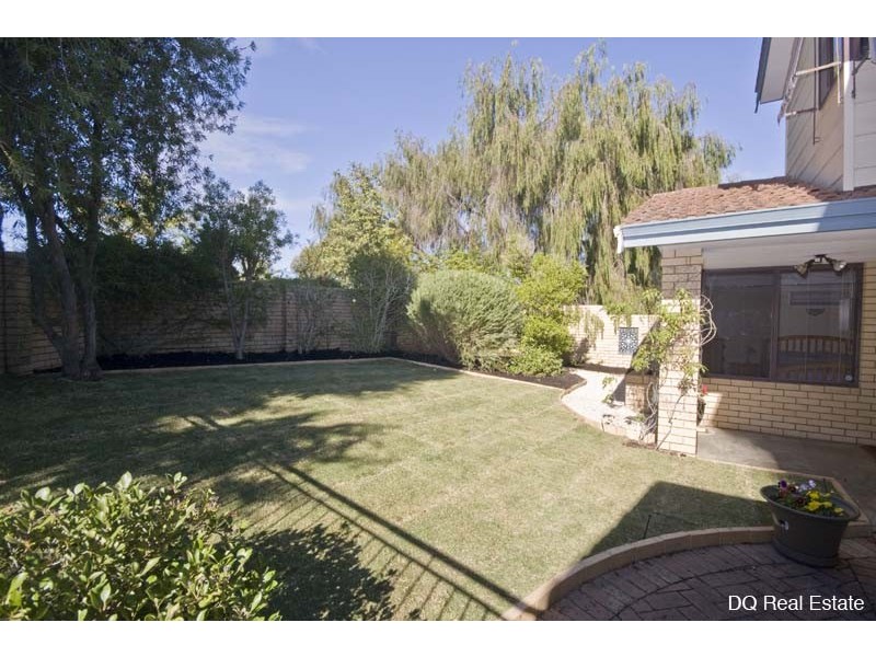 82 Lakeview Drive, Edgewater WA 6027