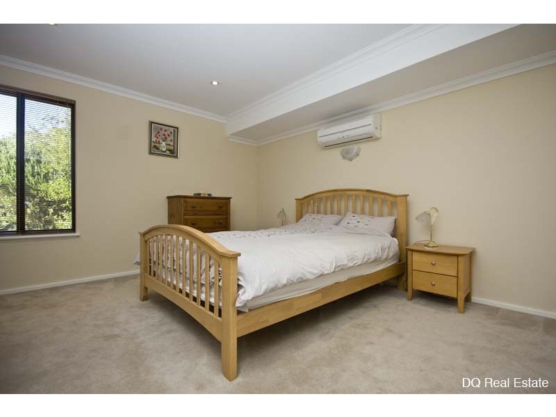 82 Lakeview Drive, Edgewater WA 6027