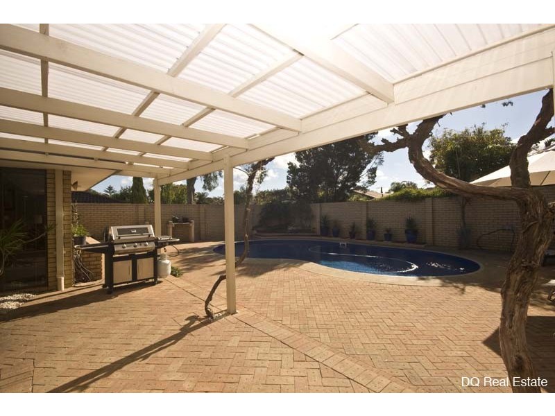 82 Lakeview Drive, Edgewater WA 6027