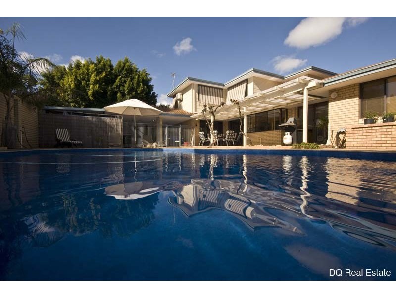 82 Lakeview Drive, Edgewater WA 6027