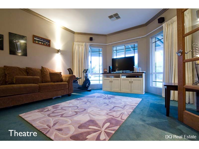 1 Hiltaba Court, Tapping WA 6065