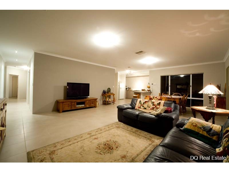 72 Beachside Parade, Yanchep WA 6035