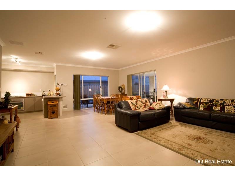 72 Beachside Parade, Yanchep WA 6035