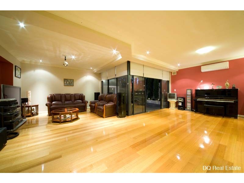 30 Cheviot Street, Dianella WA 6059