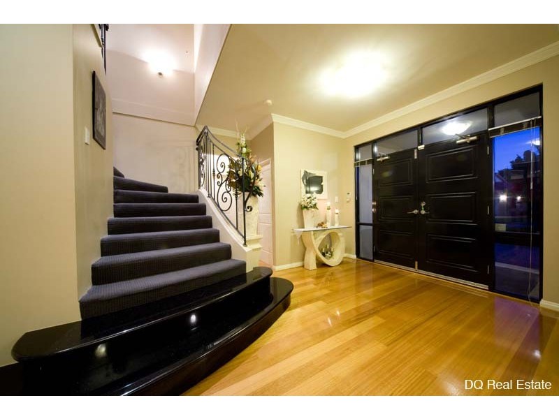 30 Cheviot Street, Dianella WA 6059