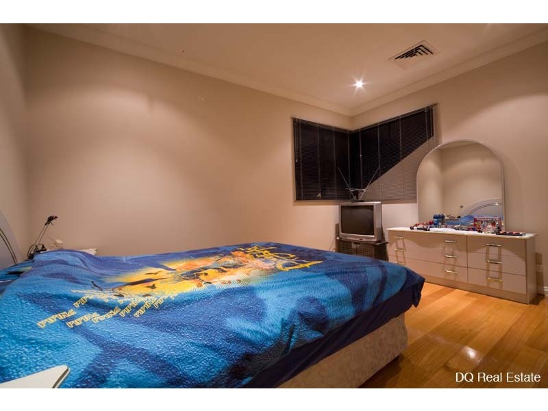 30 Cheviot Street, Dianella WA 6059