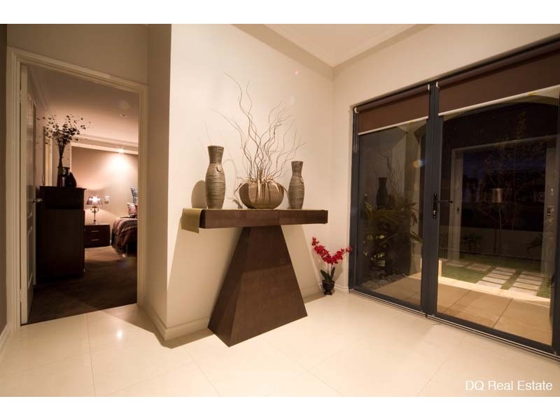 10 Cavan Way, Darch WA 6065