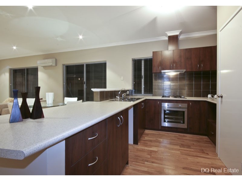 6 Oyster Lane, Yanchep WA 6035