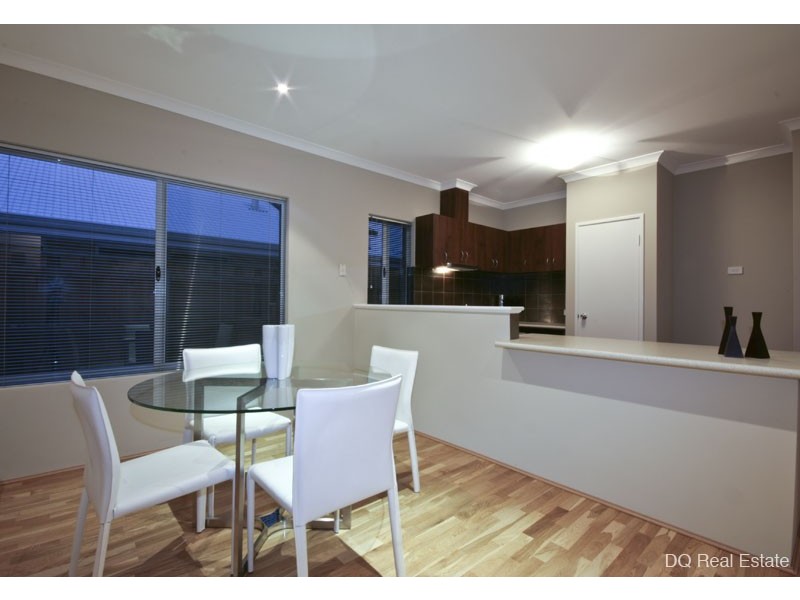 6 Oyster Lane, Yanchep WA 6035