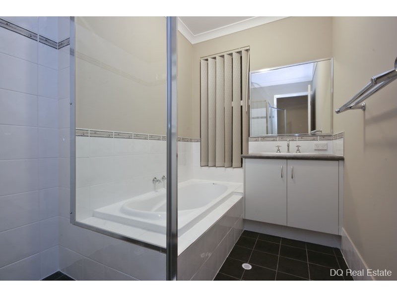 6 Oyster Lane, Yanchep WA 6035