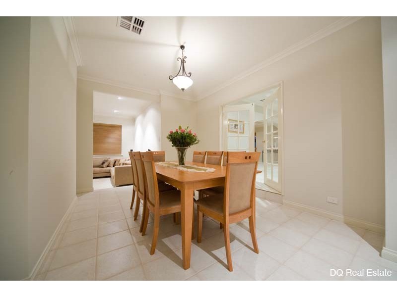 45 Parkwood Avenue, Woodvale WA 6026