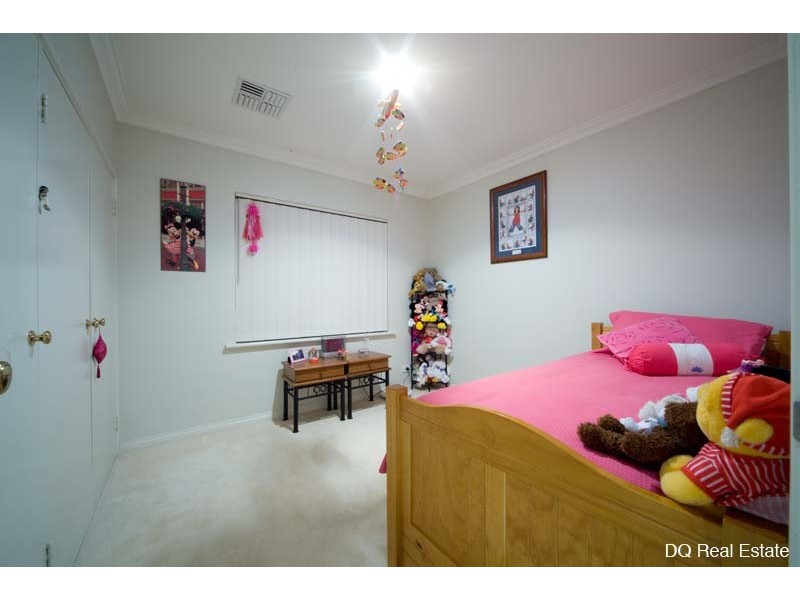 45 Parkwood Avenue, Woodvale WA 6026