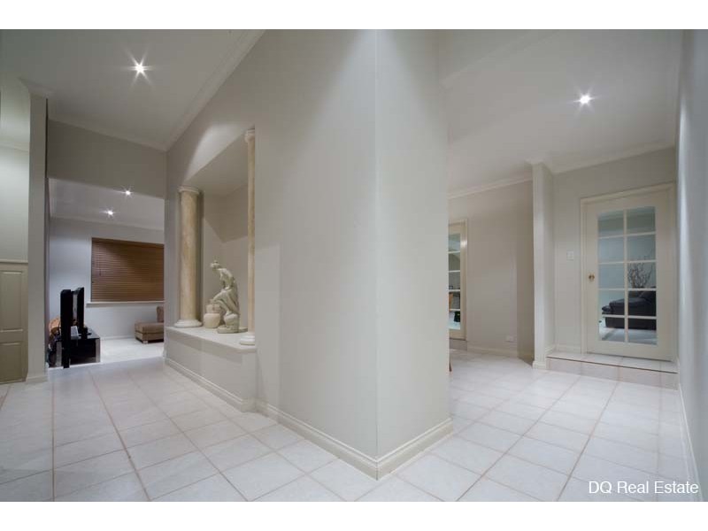 45 Parkwood Avenue, Woodvale WA 6026